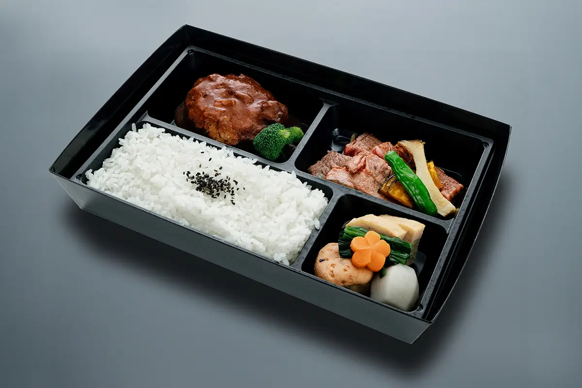 氷見牛ステーキ・ハンバーグ弁当（サーロイン）