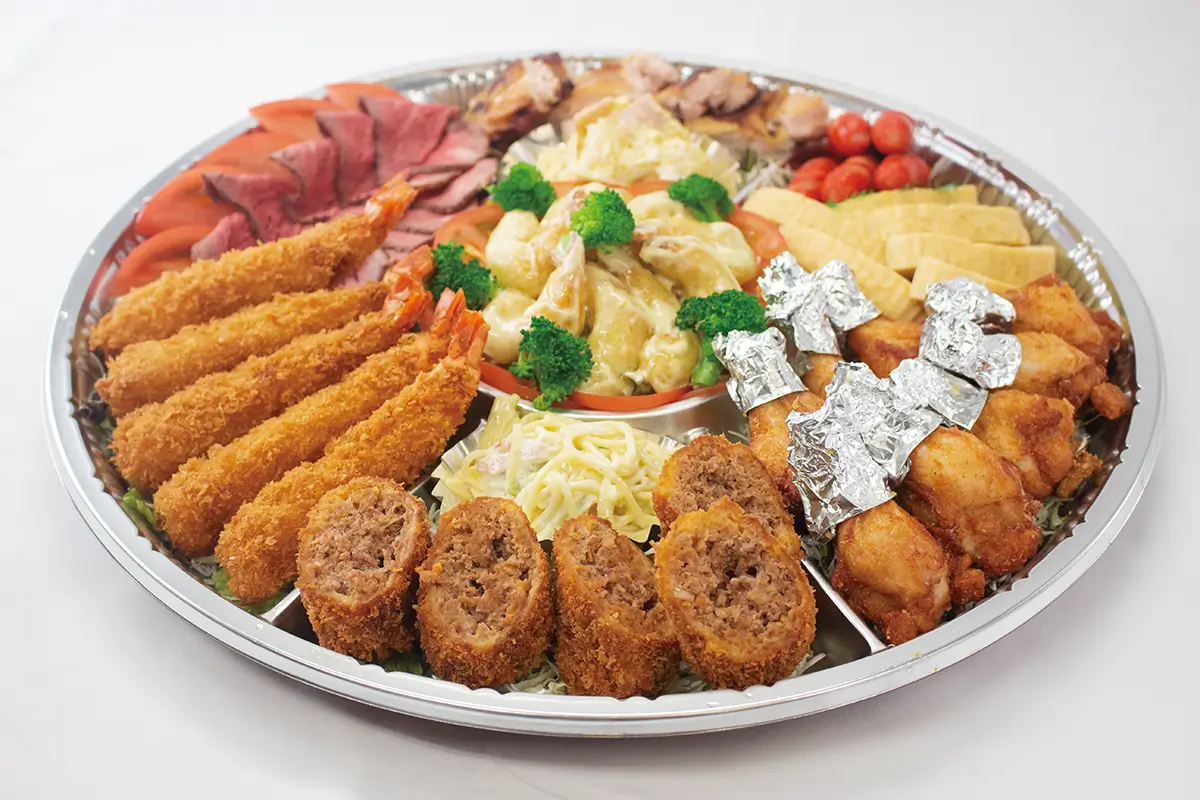 精肉牛屋　オードブル中